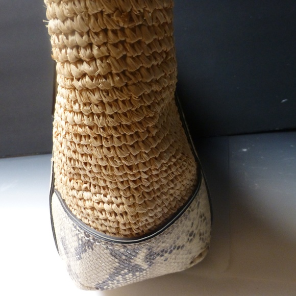 Coach Python Silver woven rattan straw coastal cruise shoulder bag - Picture 4 of 8